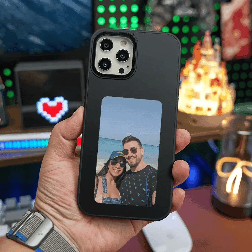BLEEMY™ iPhone E-INK Display Case